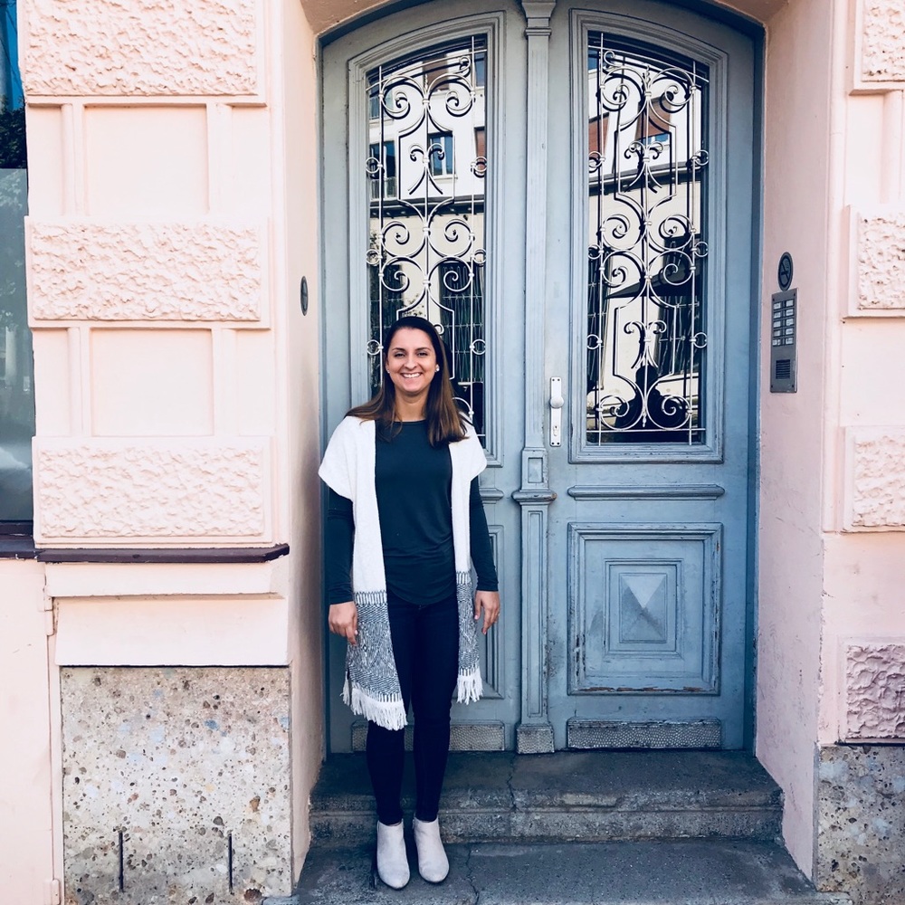Meet your Posher, Jessica